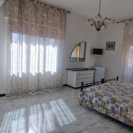 Casa Gato Gordo Bed & Breakfast Assemini Exterior photo